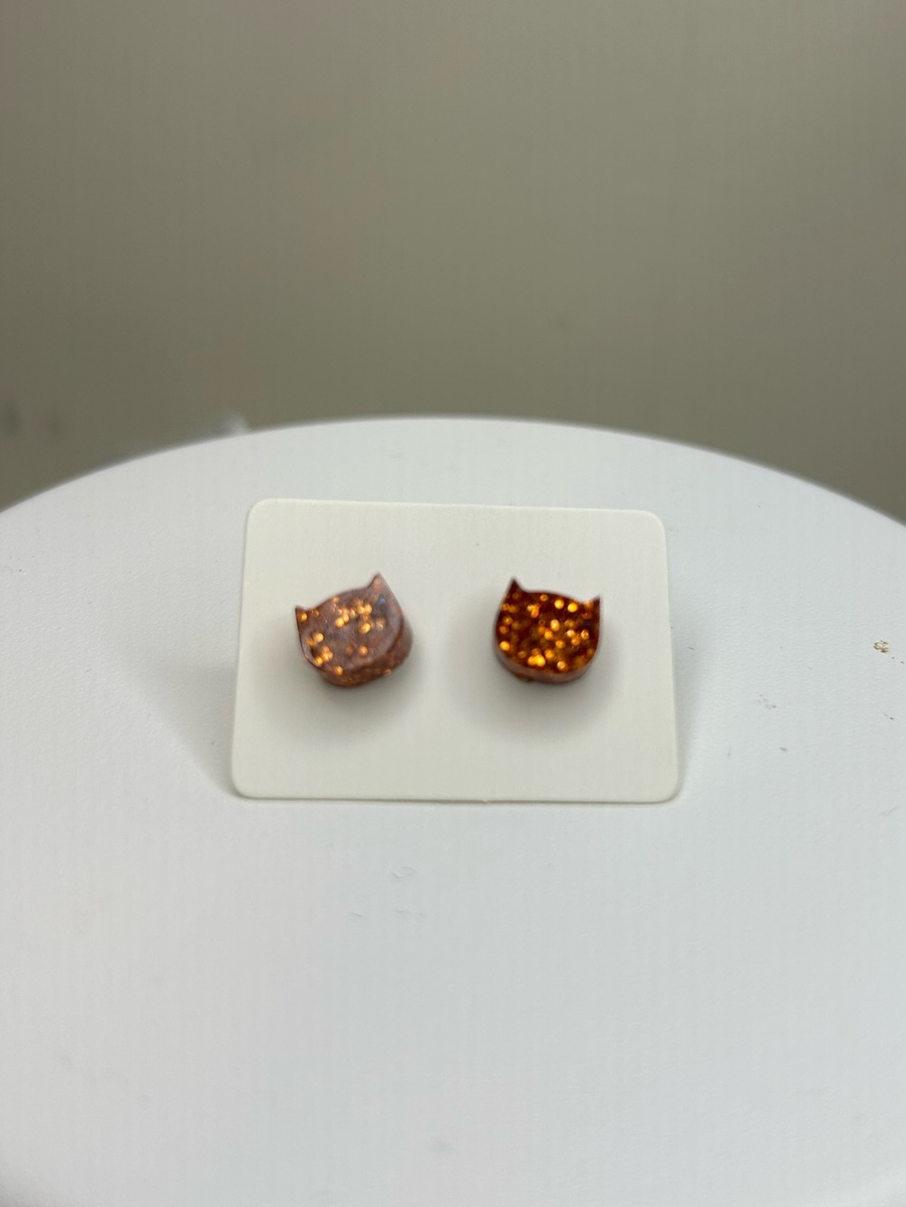 Cat Shaped Glitter Stud Earrings - Orange